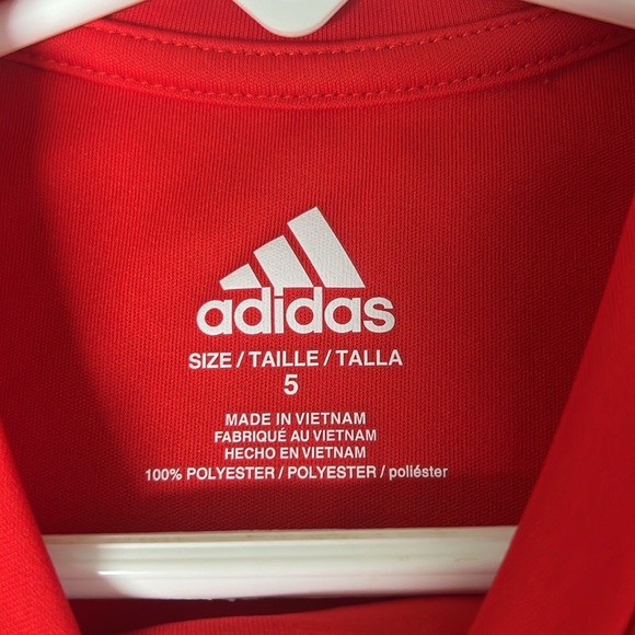 Adidas red/black/gray Bundle Boys size 5- joggers, tank top, & shorts- like new - Picture 6 of 11